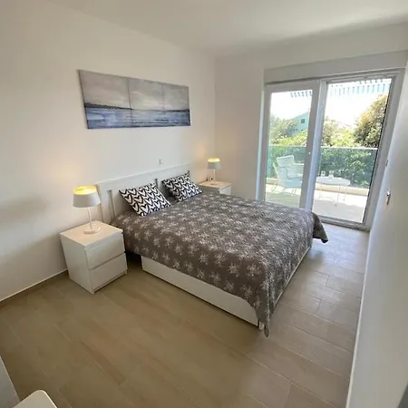Amazing 2 Apartment *